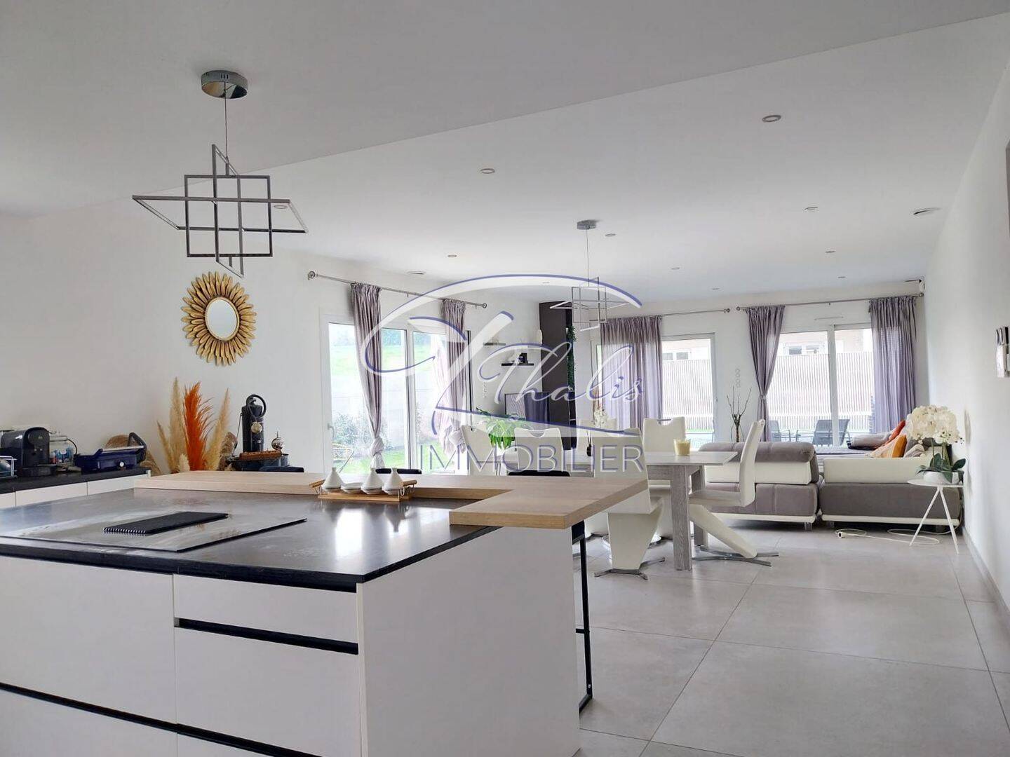 Maison à vendre, 168m², MONTUSSAN
