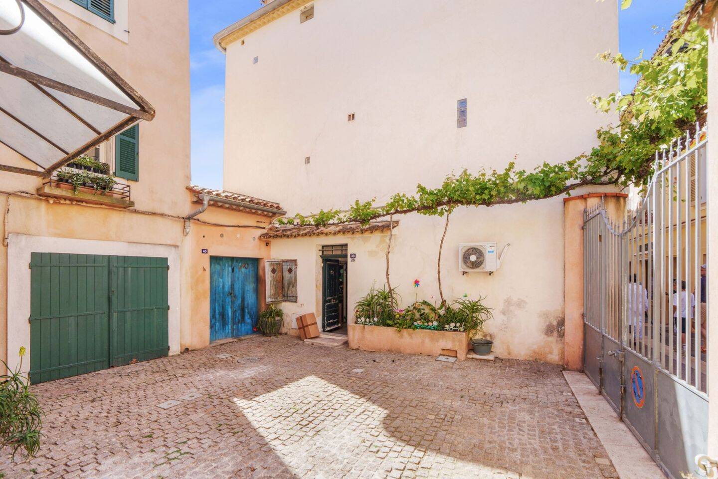 Maison à vendre, 100m², SAINT TROPEZ