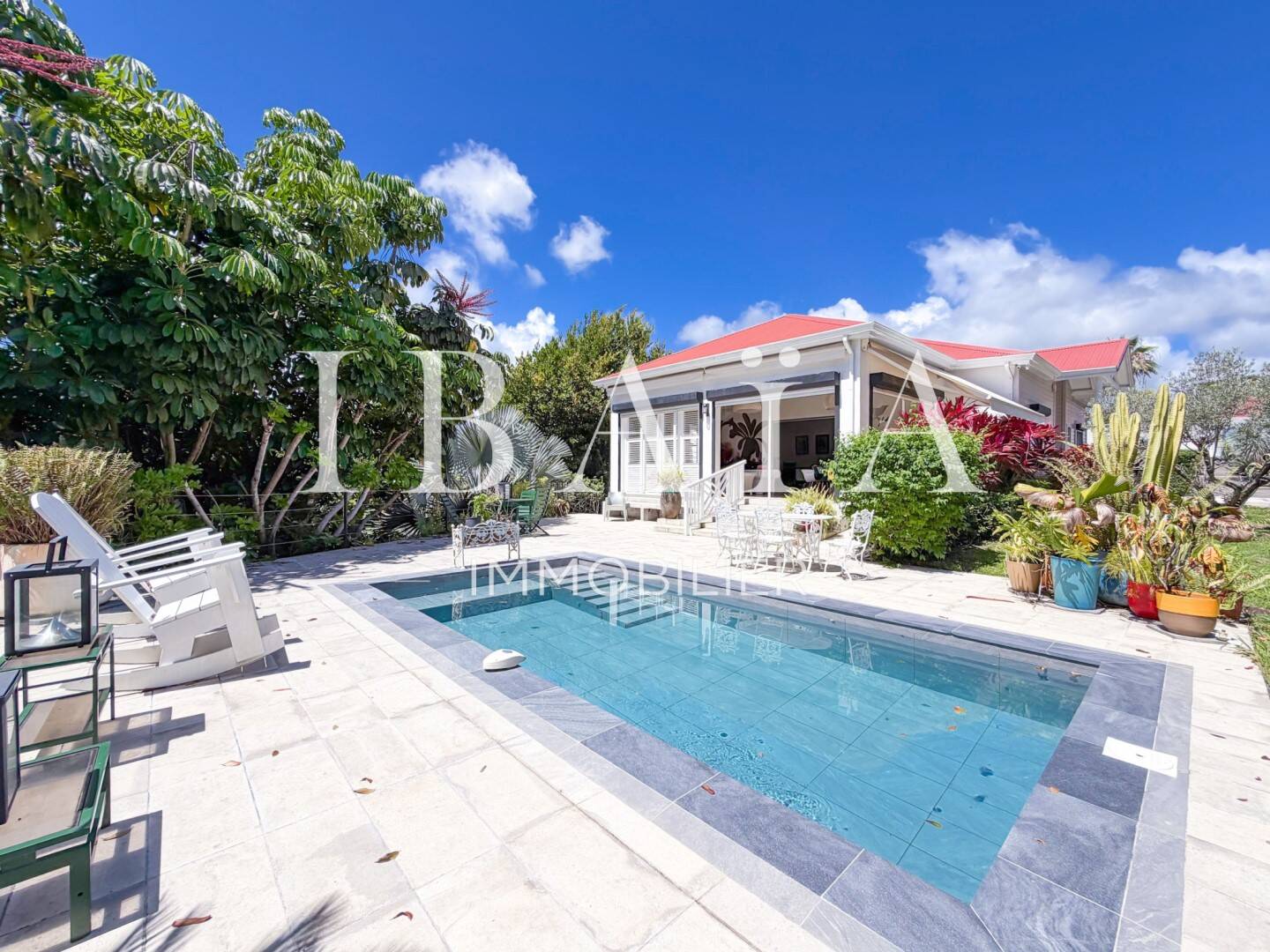 Maison à vendre, 137m², PETIT BOURG