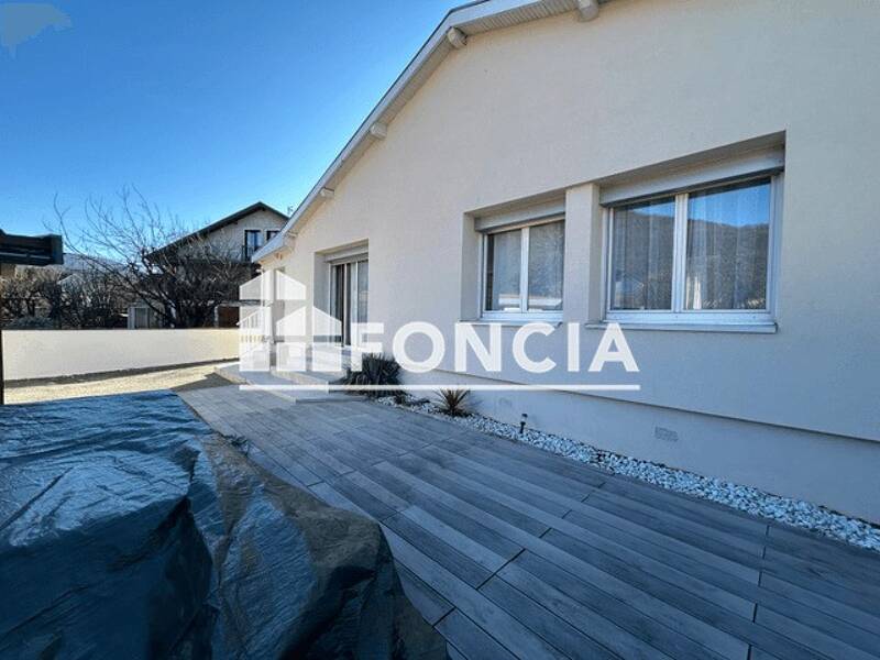 Maison à louer, 82m², POISAT