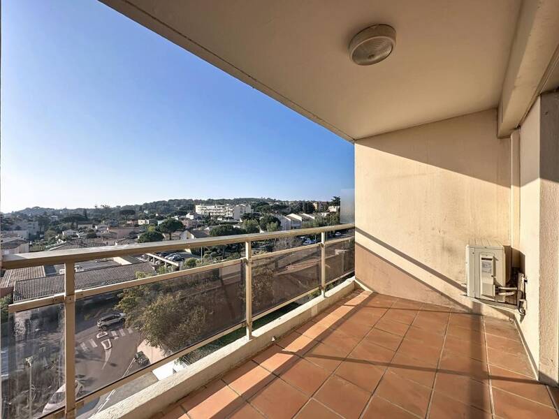 Maison à louer, 52m², LE CANNET