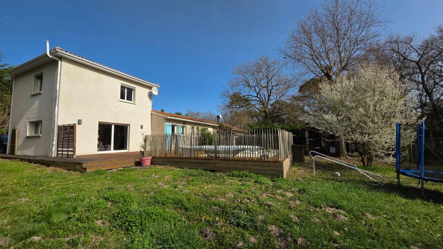 Maison à vendre, 159m², SOULAC SUR MER