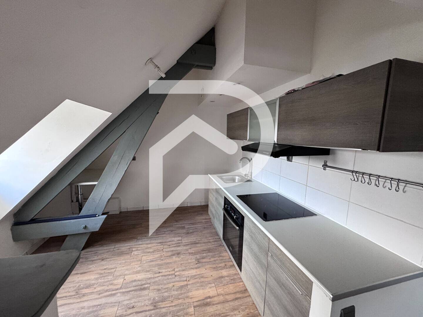 Maison à louer, 47m², NANTEUIL LE HAUDOUIN