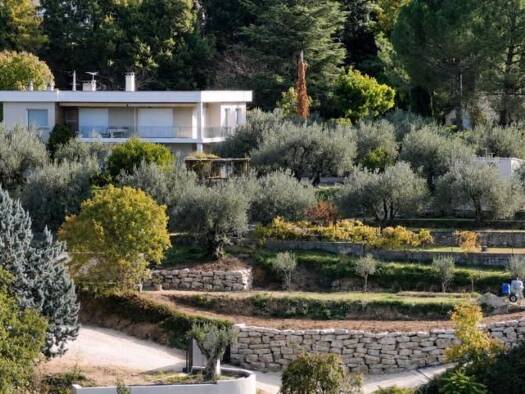 Maison à vendre 585 200 € 6 pièces 4 chambres 154 m² 3 525 m² de terrain Nyons 26110