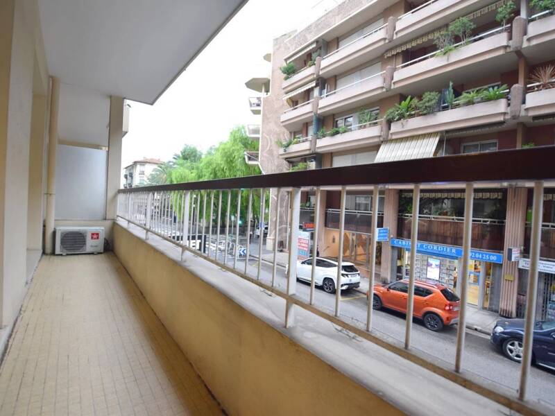 Maison à louer, 52m², NICE