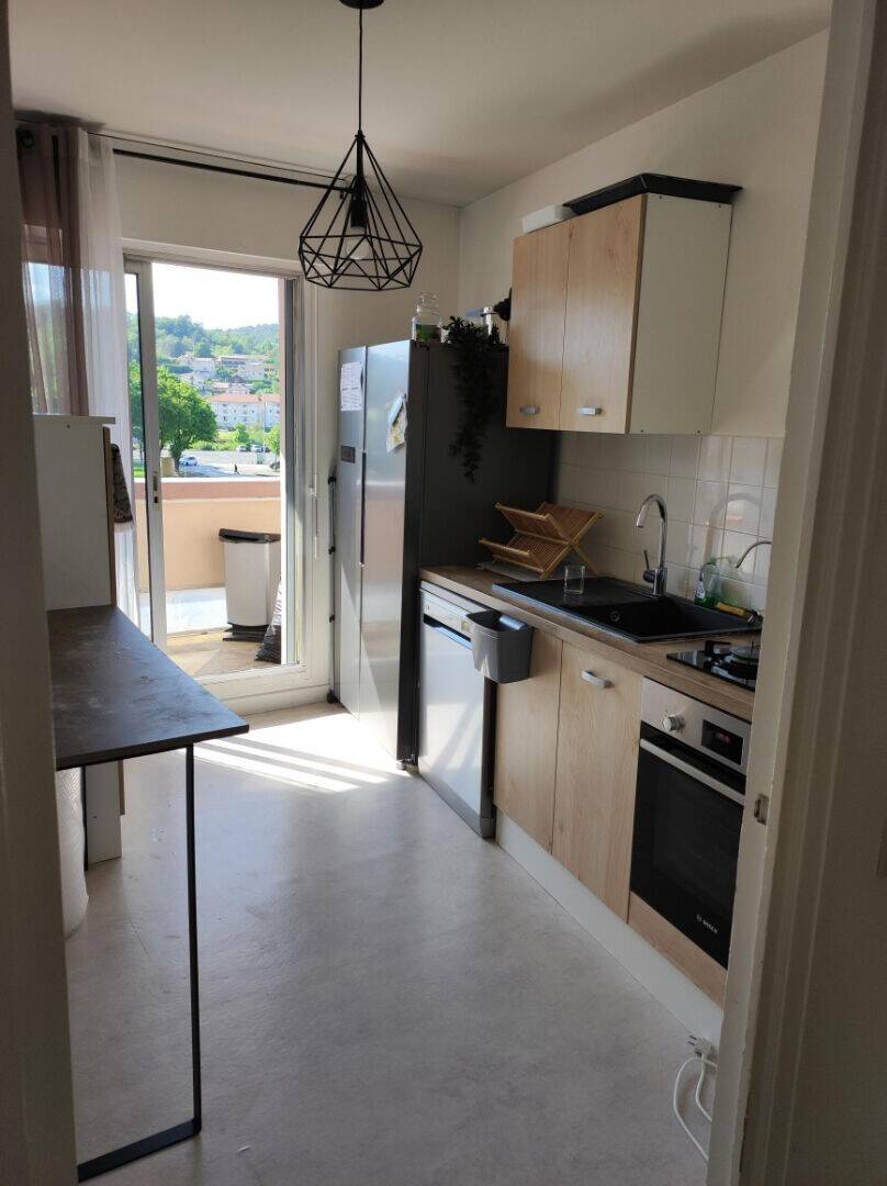 Maison à louer, 64m², OYONNAX