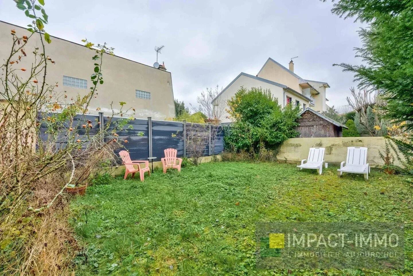 Maison à vendre, 108m², SURESNES