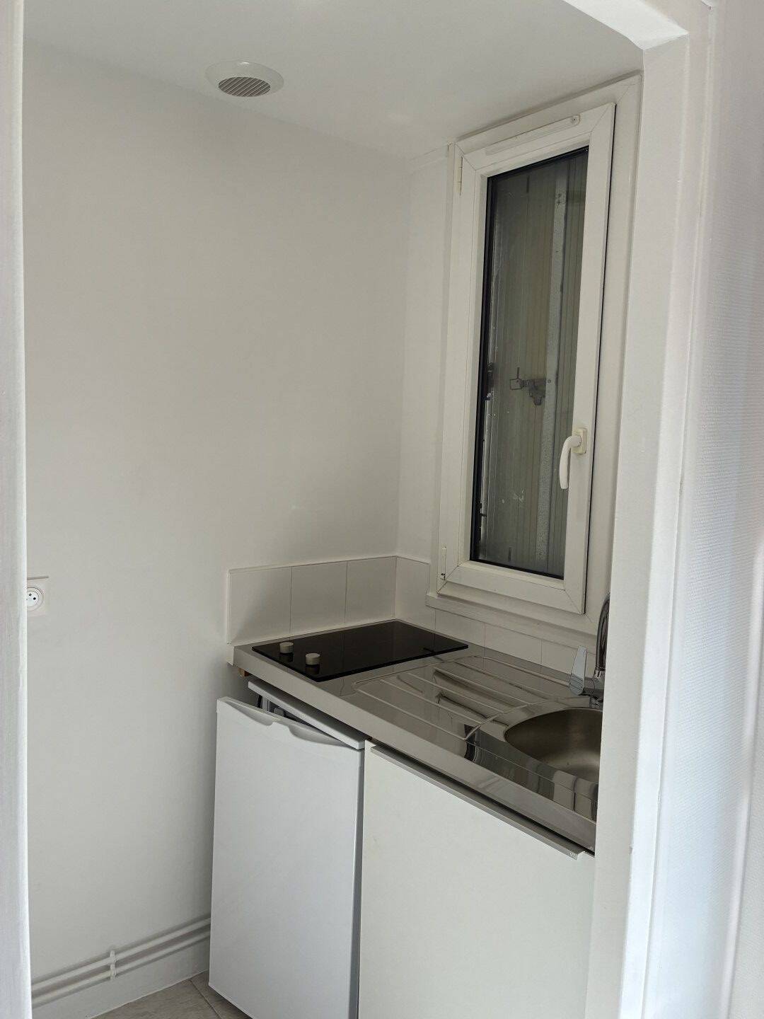 Maison à louer, 16m², VERSAILLES