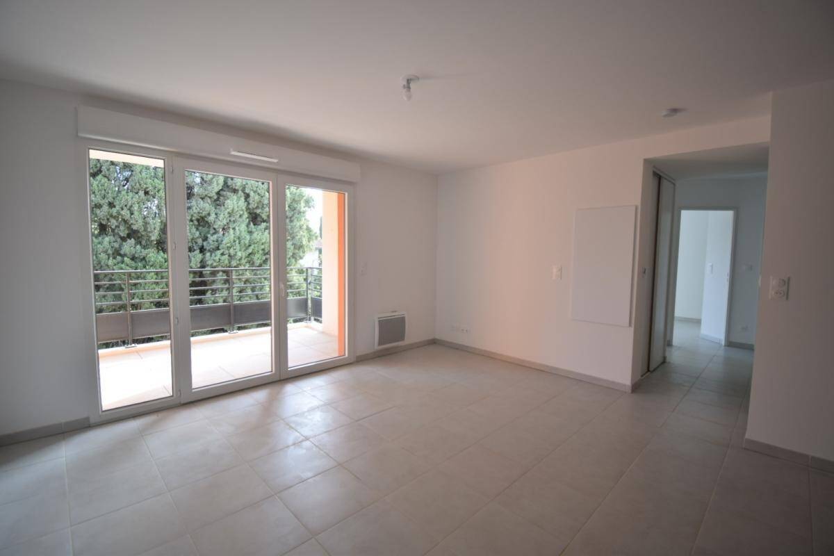 Maison à louer, 58m², HYERES