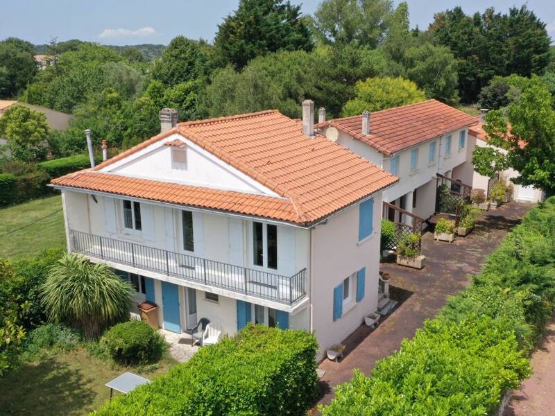 Maison à vendre, 385m², SAINT PALAIS SUR MER