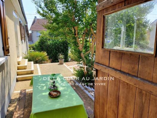 Maison à vendre 214 500 € 5 pièces 4 chambres 119 m² 897 m² de terrain La Coquille 24450