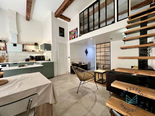 Appartement à vendre 230 000 € 2 pièces 1 chambre 72 m² Castellane Marseille 6ème arrondissement 13006