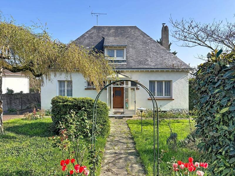 Maison à vendre, 122m², LA CHAUSSEE SAINT VICTOR