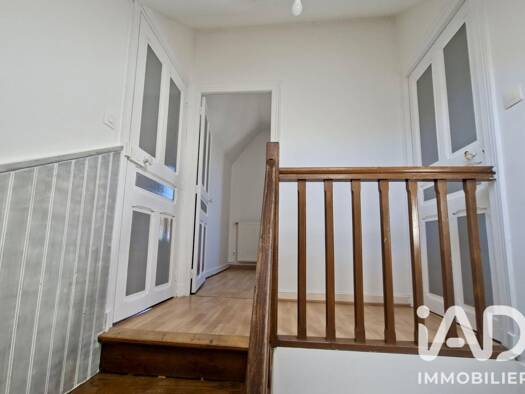 Maison à vendre 175 000 € 7 pièces 3 chambres 139 m² 500 m² de terrain Nesle 80190