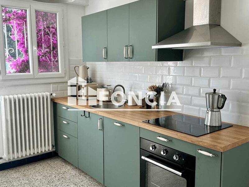 Maison à louer, 120m², VILLENEUVE LES AVIGNON