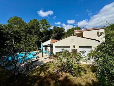 Villa à vendre 560 000 € 6 pièces 4 chambres 148,4 m² 910 m² de terrain Jard-sur-Mer 85520