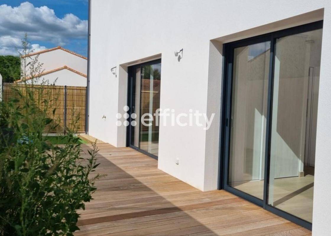Maison à vendre, 136m², TALMONT SAINT HILAIRE