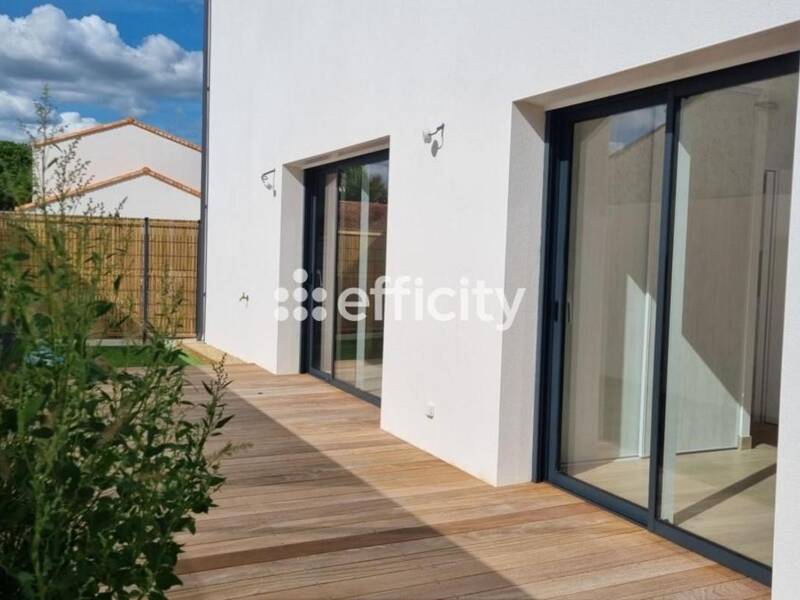 Maison à vendre, 136m², TALMONT SAINT HILAIRE