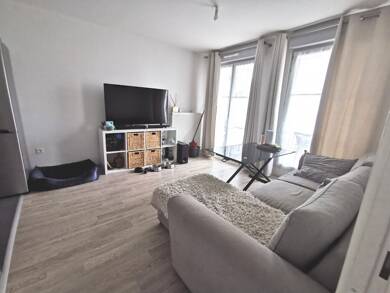 Appartement à vendre 159 000 € 2 pièces 1 chambre 42 m² Étage 1/3 Ouest Beaumont-sur-Oise 95260