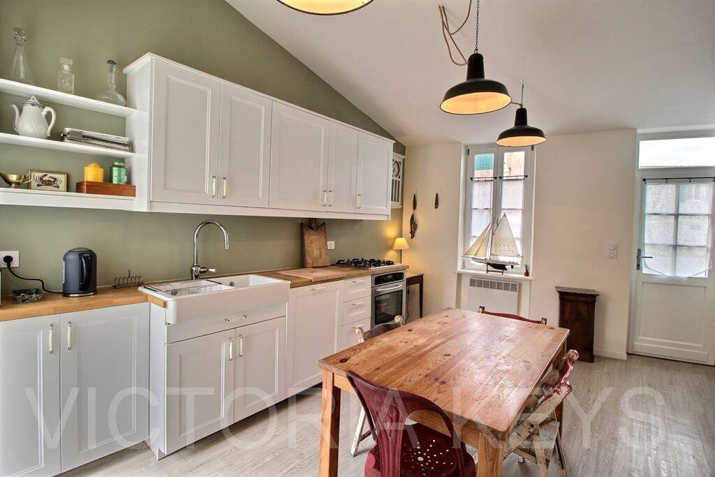 Maison à vendre, 90m², SAINT CLEMENT DES BALEINES