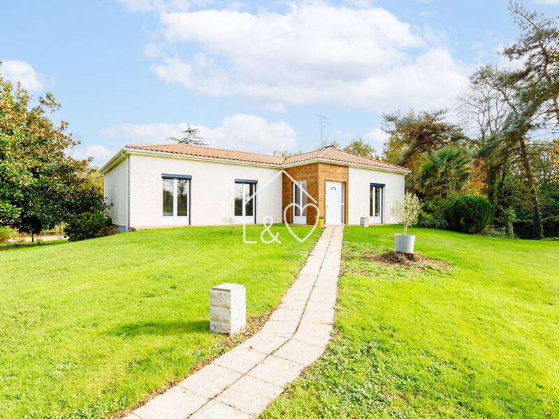 Maison à vendre, 157m², LA ROCHE SUR YON