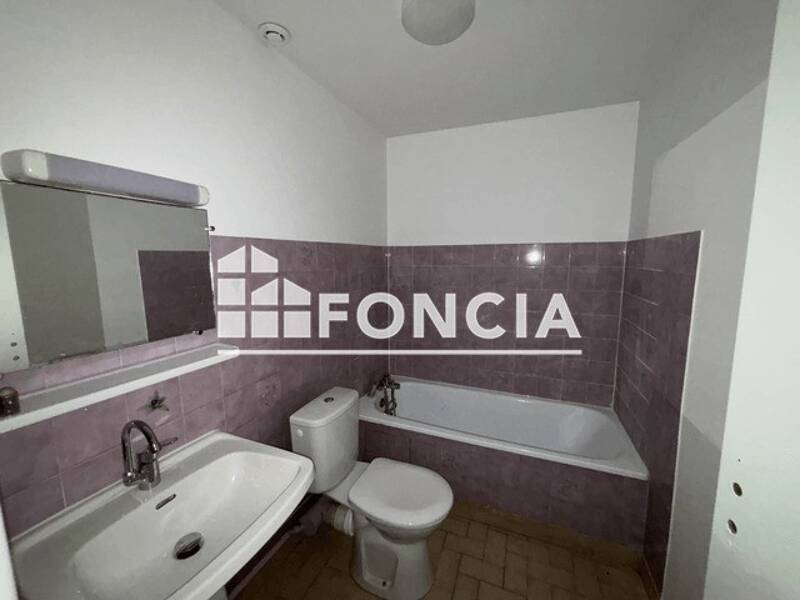 Maison à louer, 61m², LA TOUR DU PIN