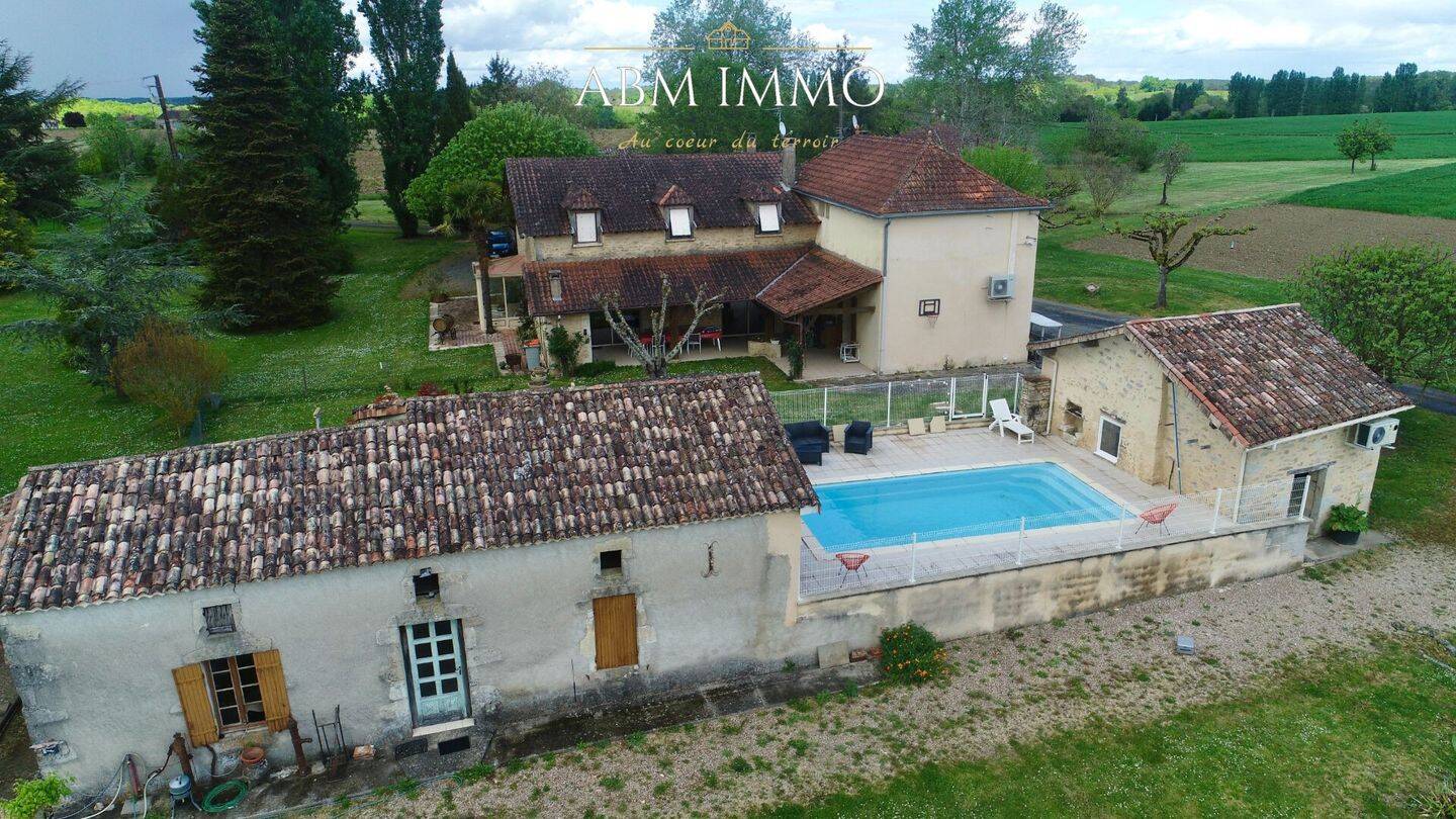 Maison à vendre, 400m², SAINT MEARD DE GURCON