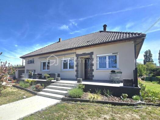 Maison à vendre 260 000 € 5 pièces 4 chambres 125 m² 740 m² de terrain Randan 63310