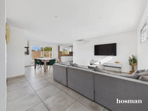 Maison à vendre 299 900 € 4 pièces 3 chambres 106 m² 400 m² de terrain Chemin de la Vie Ambarès-et-Lagrave 33440