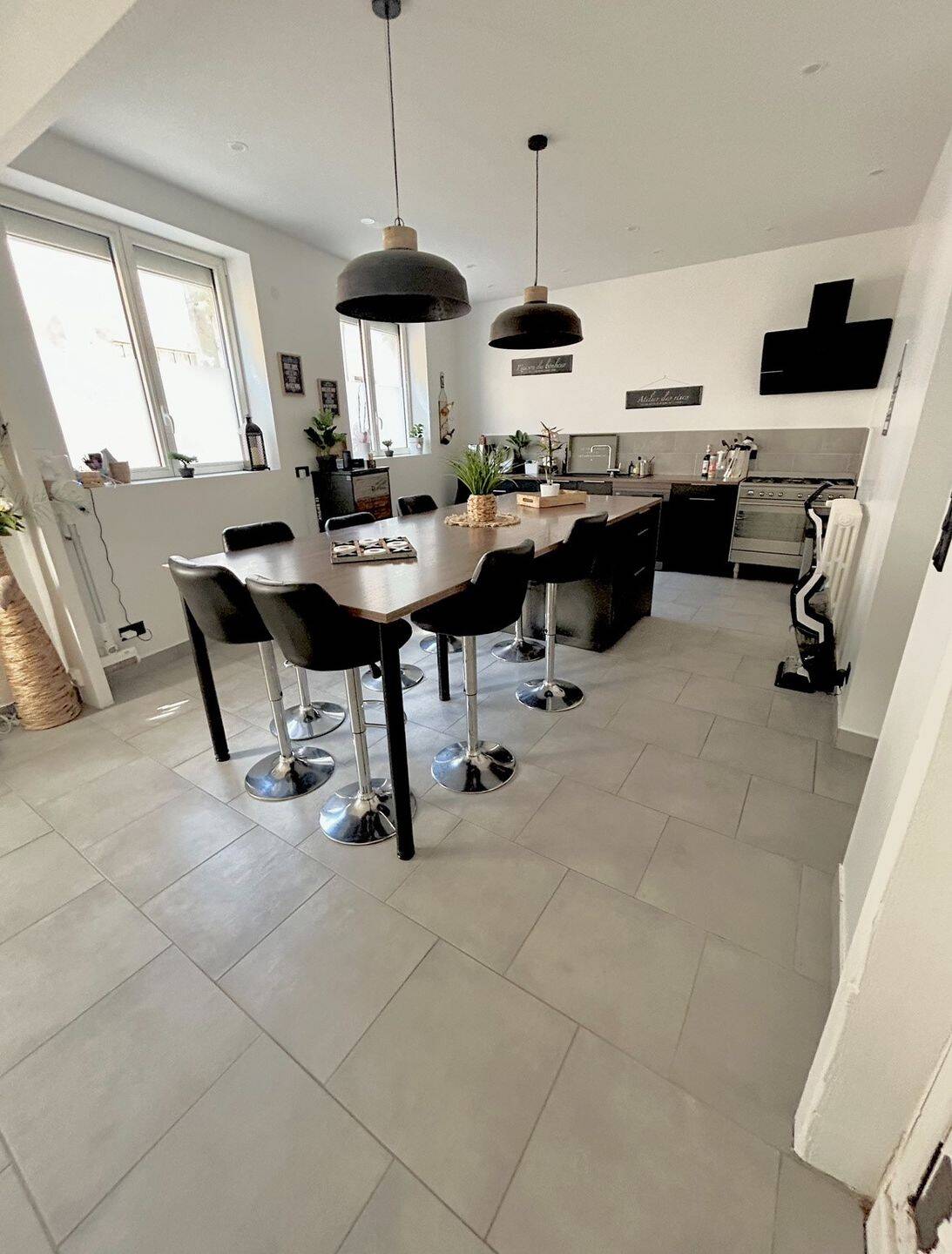 Maison à vendre, 260m², FUMEL