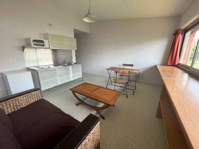 Appartement à louer 630 € 2 pièces 1 chambre 36 m² Centre Thouaré-sur-Loire 44470
