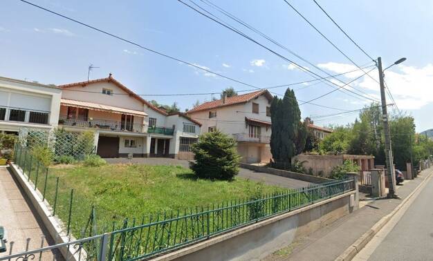 Maison à louer 855 € 5 pièces 4 chambres 121,3 m² 300 m² de terrain Beaulieu – Montchovet-Marandinière Saint-Étienne 42100