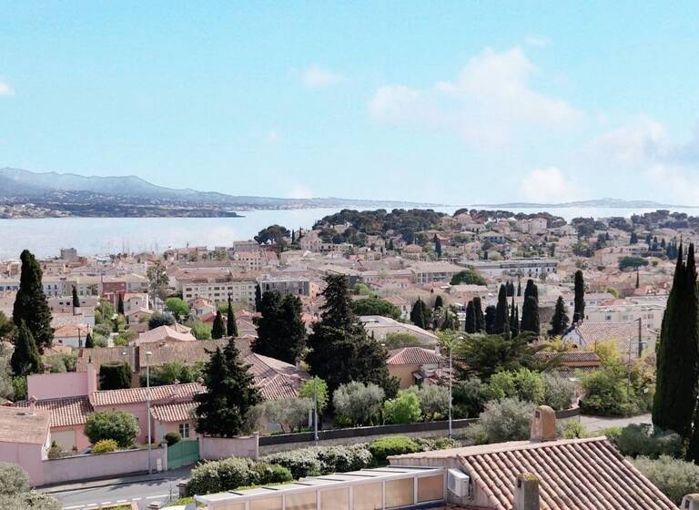 Maison à vendre 2 380 000 € 7 pièces 3<br/>chambres 297 m²<br/>superficie 1 767 m²<br/>terrain Les Picotieres-Poussaraque-La Milhiere Sanary-sur-Mer 83110
