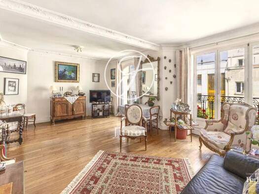 Appartement à vendre 685 000 € 3 pièces 1 chambre 62,02 m² Étage 5/7 Violet Commerce Paris 15ème arrondissement 75015