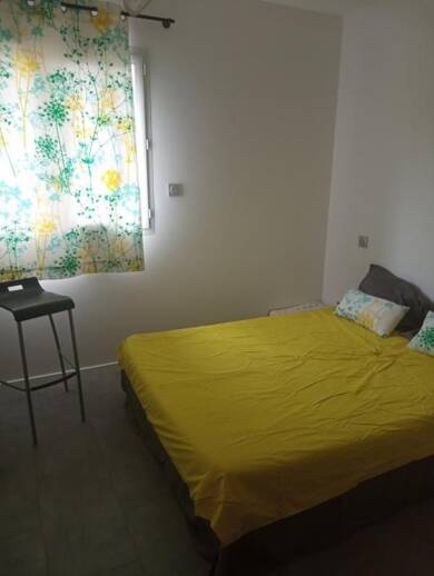 Appartement à louer 445 € 1 pièce 10 m² Centre Tarnos 40220