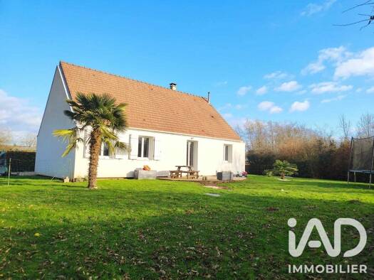Maison de plain-pied à vendre 220 000 € 5 pièces 3 chambres 100 m² 1 311 m² de terrain Saint-Vincent-du-Boulay 27230