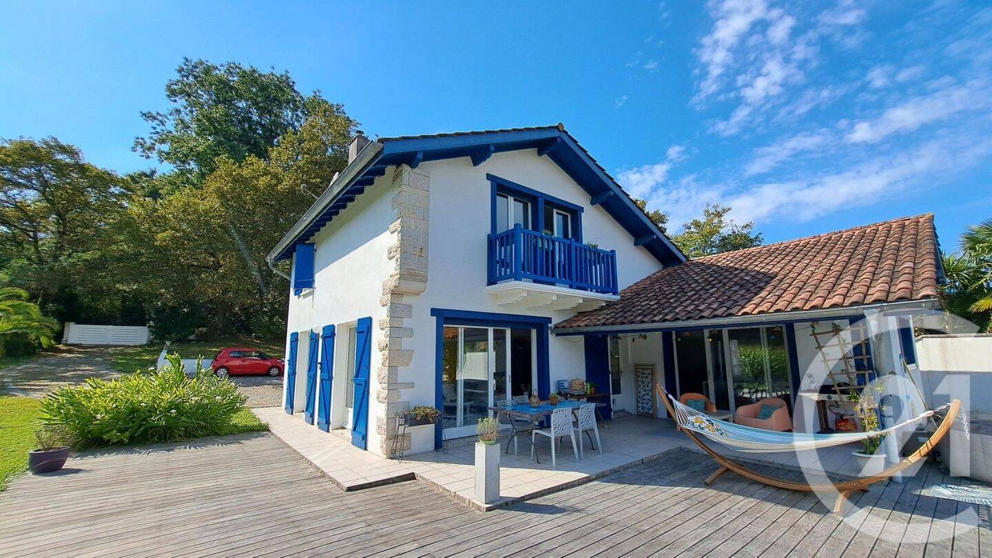 Maison à vendre, 135m², BASSUSSARRY