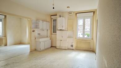 Appartement à vendre 67 000 € 2 chambres 57 m² RDC/1 Zone Periurbaine Monistrol-sur-Loire 43120