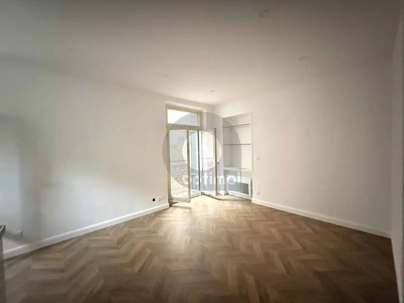 Maison à louer, 17m², MENTON