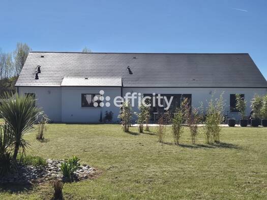 Maison de plain-pied à vendre 319 000 € 5 pièces 4 chambres 135 m² 1 500 m² de terrain Sassay 41700