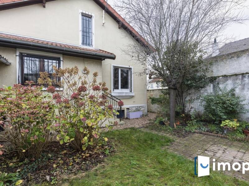 Maison à vendre, 90m², SAINT MAUR DES FOSSES