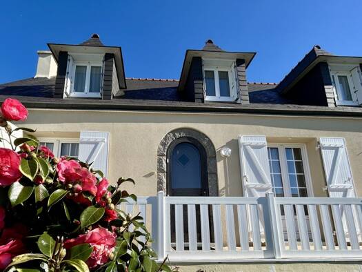 Maison à vendre 346 500 € 7 pièces 5 chambres 140 m² 500 m² de terrain Ploare Douarnenez 29100