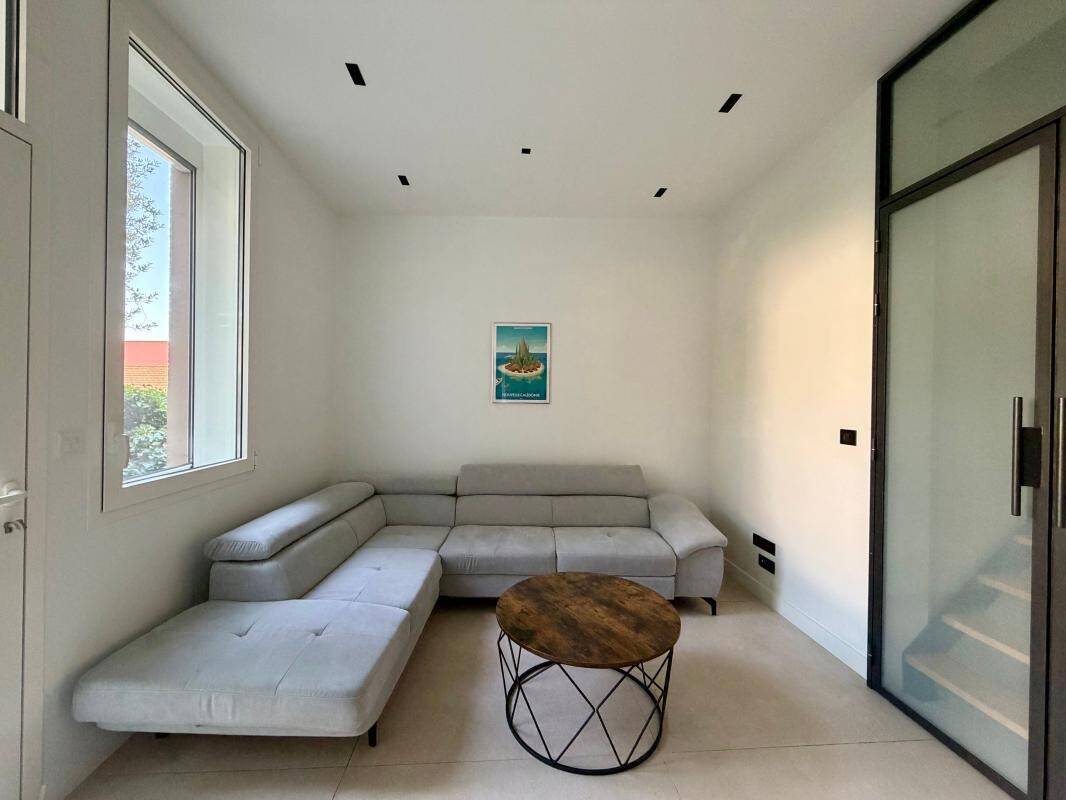 Maison à louer, 39m², CALUIRE ET CUIRE