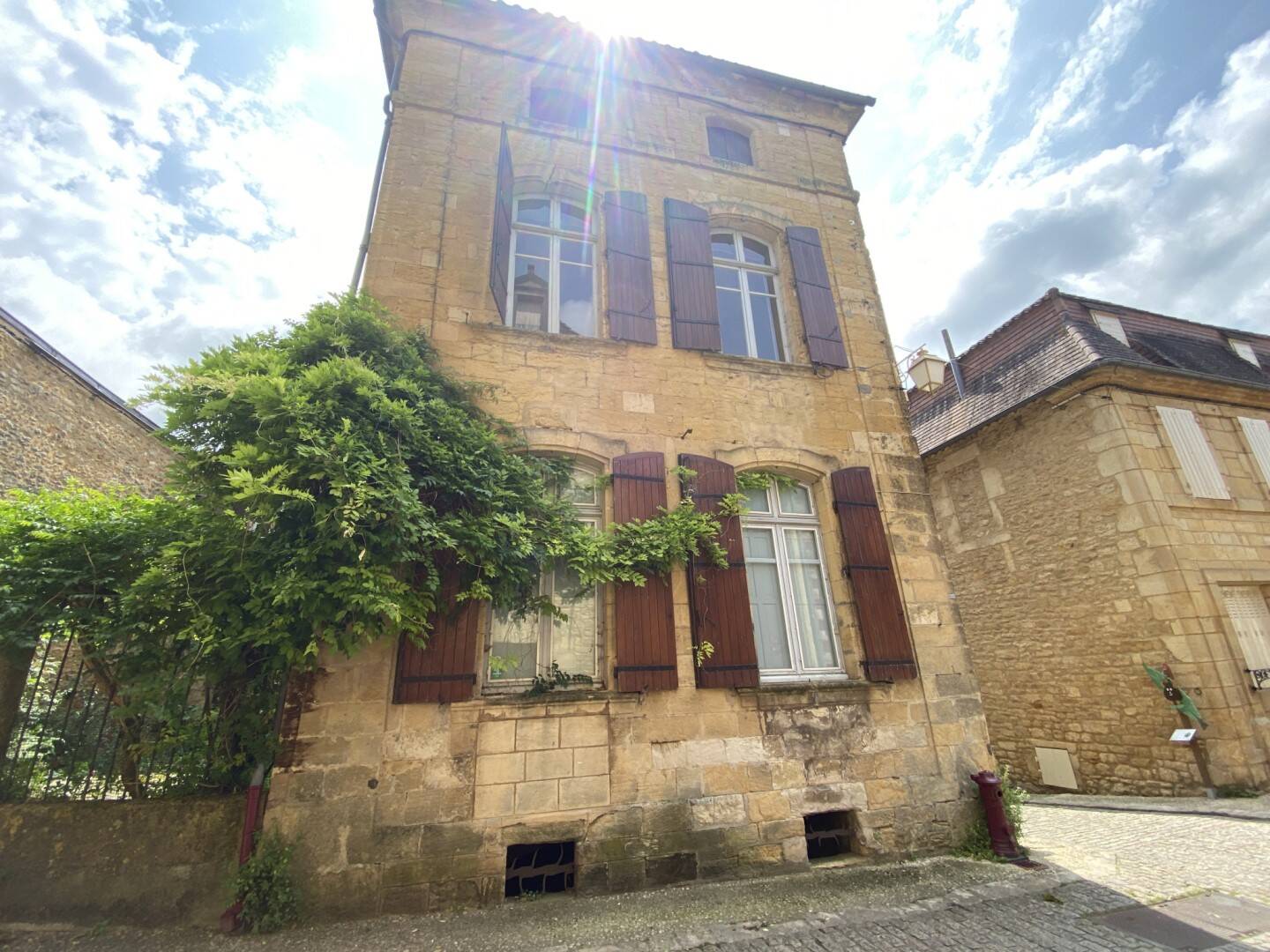 Maison à vendre, 367m², VILLEFRANCHE DU PERIGORD