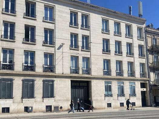 Appartement à louer 570 € 1 pièce 23,5 m² RDC/4 Centre Historique Montpellier 34000
