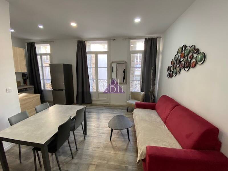 Maison à louer, 43m², HYERES