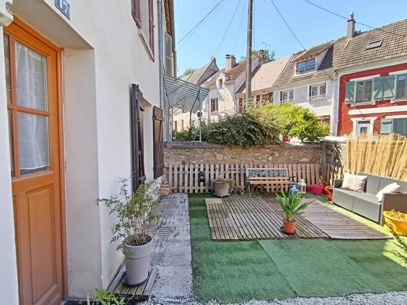 Maison à vendre, 94m², SAINT CYR SUR MORIN