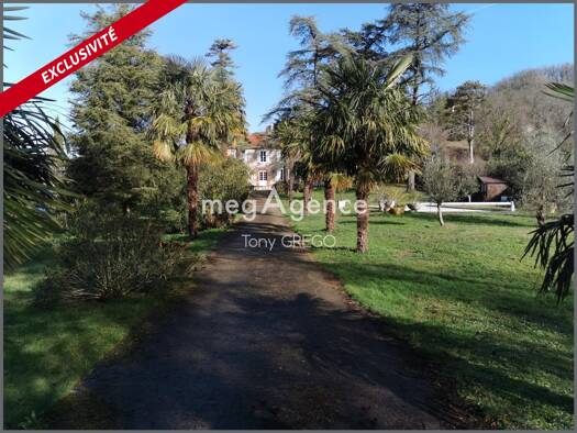 Maison à vendre 366 000 € 8 pièces 6 chambres 194 m² 5 429 m² de terrain Mirande 32300