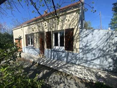 Maison à vendre 168 500 € 6 pièces 3 chambres 75 m² 370 m² de terrain Centre Economique Bouguenais 44340