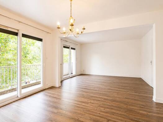 Appartement à vendre 159 900 € 3 pièces 2 chambres 81,1 m² Étage 3/5 Baliste Narbonne 11100